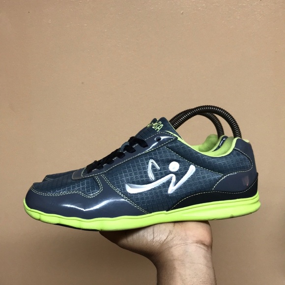 ZUMBA Z-Kickz 2 Women’s Low Top Work Out Sneakers “Grey Green” - Picture 3 of 17